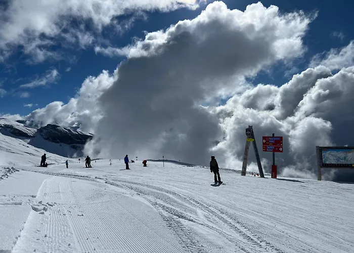 Luxury Alpine Retreat With Wellness Area Apartmán Flims
